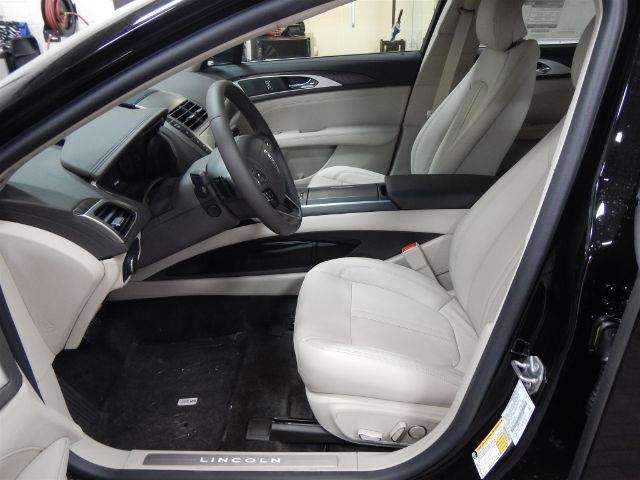 2017 Lincoln MKZ AWD Reserve 4dr Sedan